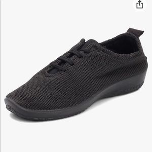 Arcopedico Women's Ls